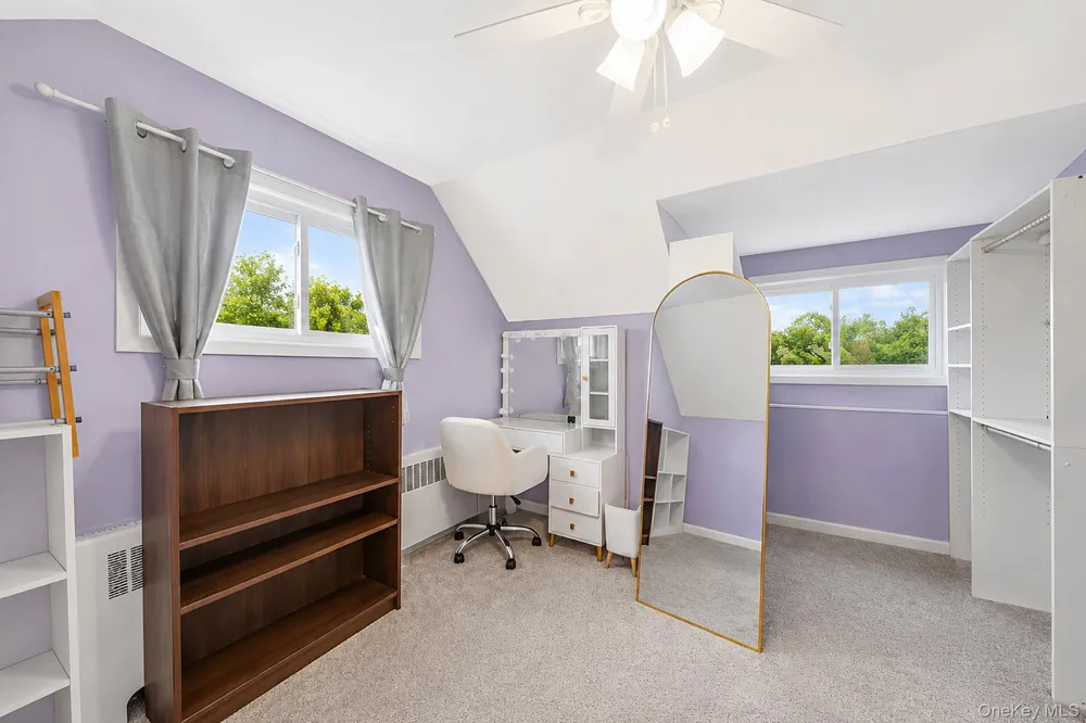 1030 Fulton Avenue Lindenhurst, NY 11757