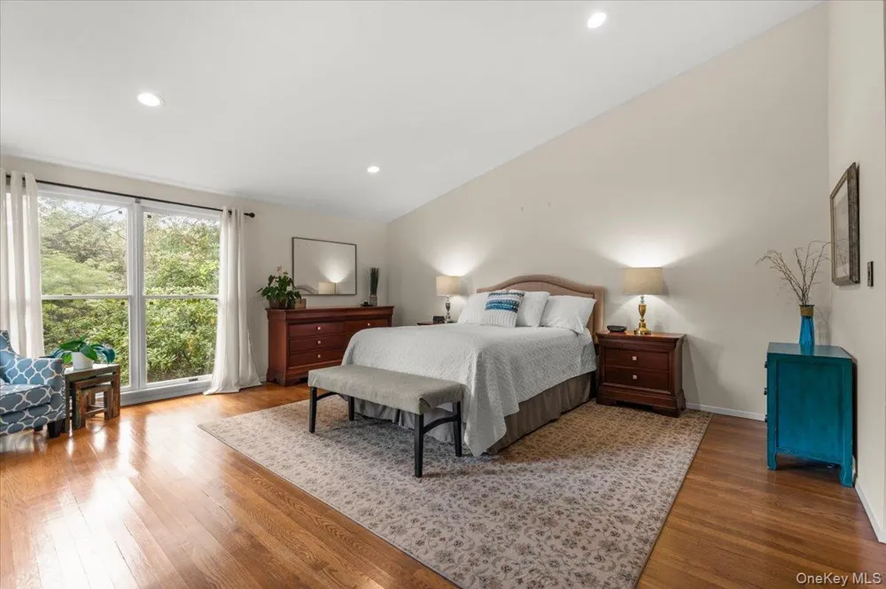 53 Willow Ridge Drive Smithtown, NY 11787