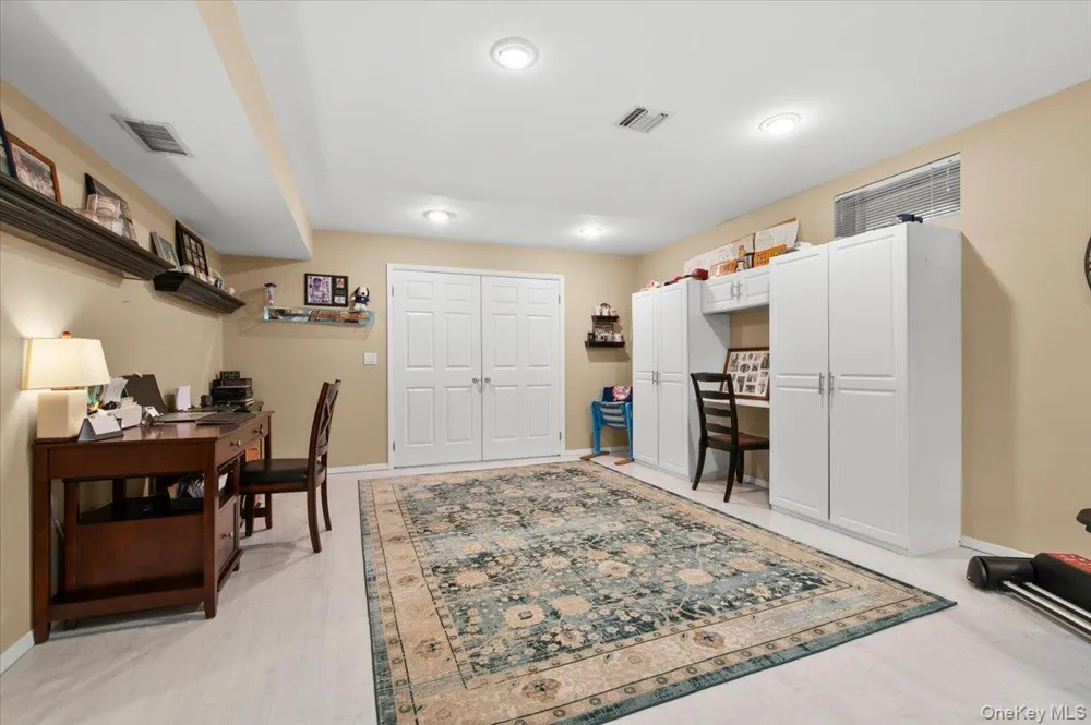 53 Willow Ridge Drive Smithtown, NY 11787