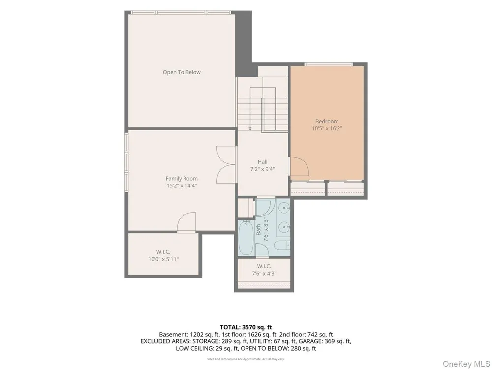 53 Willow Ridge Drive Smithtown, NY 11787