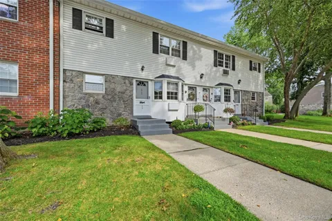 2310 Wilshire Lane #2310