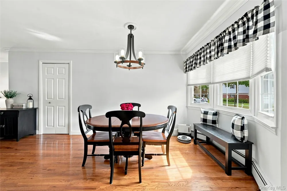 2310 Wilshire Lane #2310 Oakdale, NY 11769