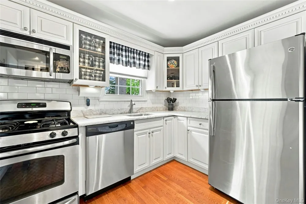 2310 Wilshire Lane #2310 Oakdale, NY 11769