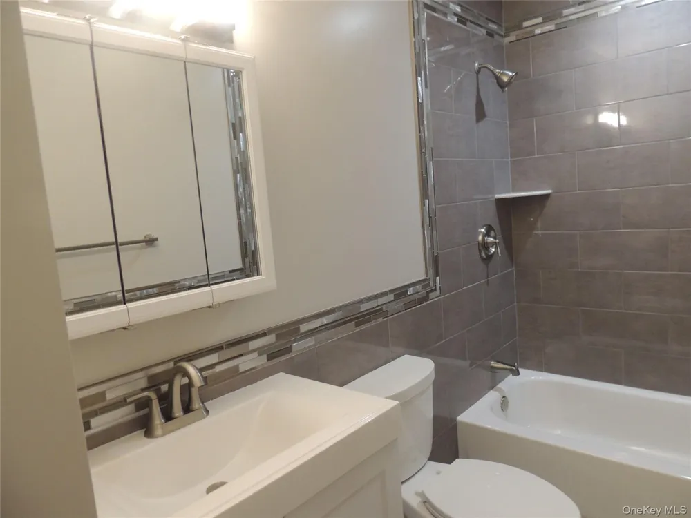 276 Temple Hill Road #207 New Windsor, NY 12553