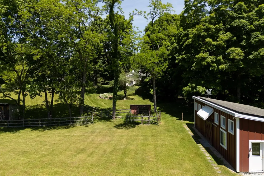 268 E Fallkill Road Hyde Park, NY 12538