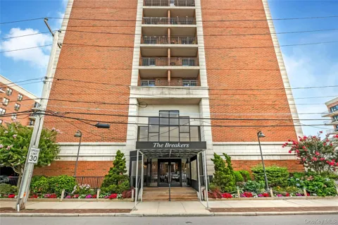 230 W Broadway #609