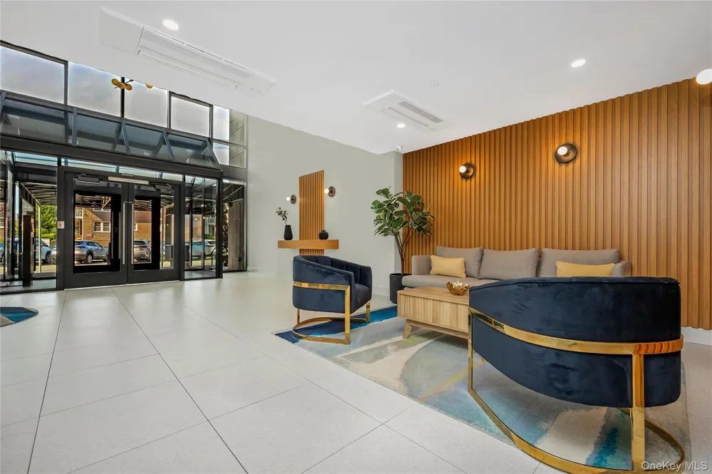 230 W Broadway #609 Long Beach, NY 11561
