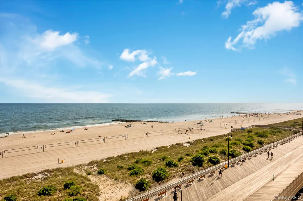 230 W Broadway #609 Long Beach, NY 11561