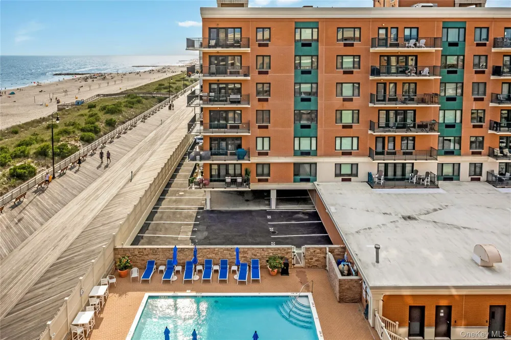 230 W Broadway #609 Long Beach, NY 11561