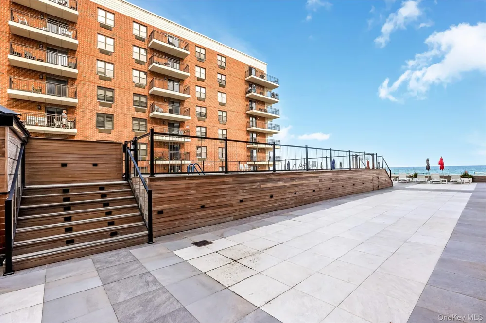 230 W Broadway #609 Long Beach, NY 11561