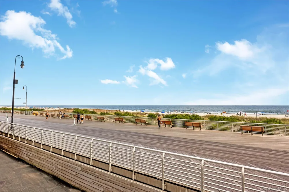 230 W Broadway #609 Long Beach, NY 11561