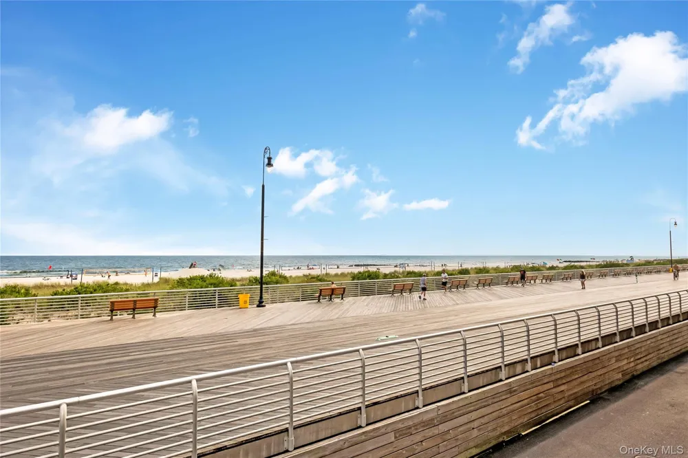 230 W Broadway #609 Long Beach, NY 11561