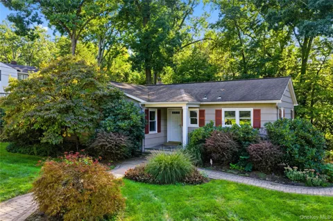 47 Waterbury Parkway