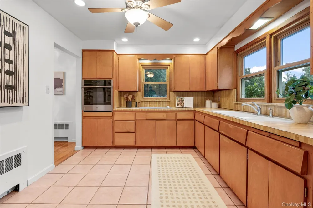 47 Waterbury Parkway Cortlandt Manor, NY 10567