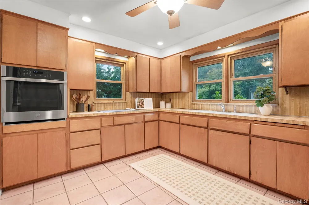 47 Waterbury Parkway Cortlandt Manor, NY 10567