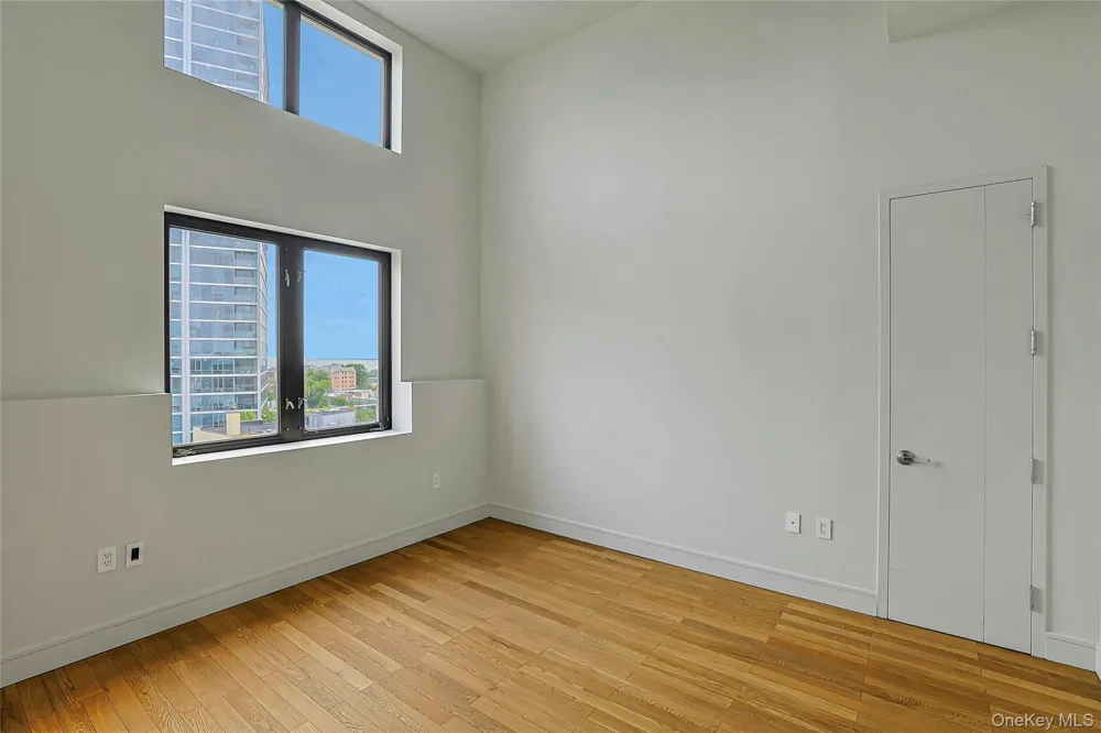 25 Leroy Place #PH1 New Rochelle, NY 10805