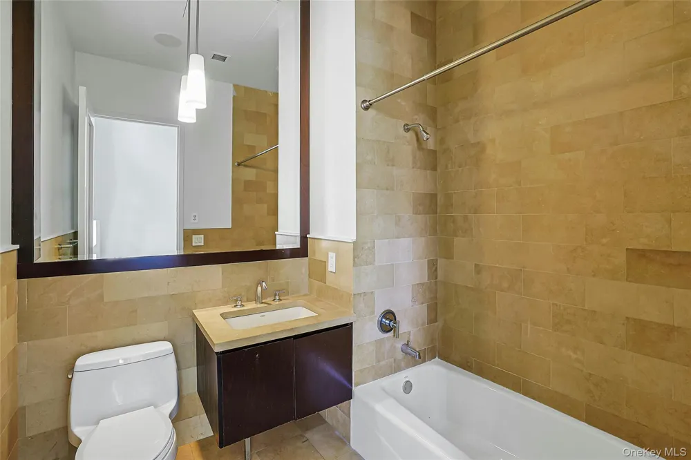 25 Leroy Place #PH1 New Rochelle, NY 10805