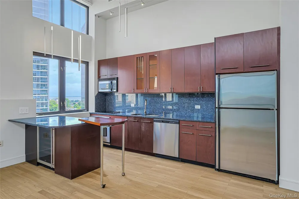 25 Leroy Place #PH1 New Rochelle, NY 10805