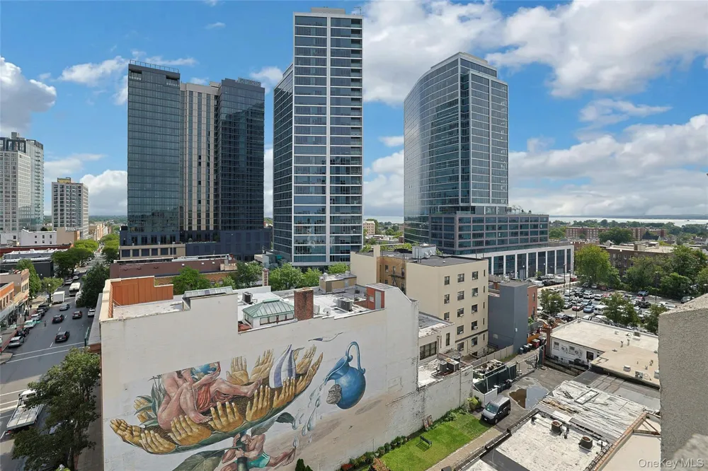 25 Leroy Place #PH1 New Rochelle, NY 10805
