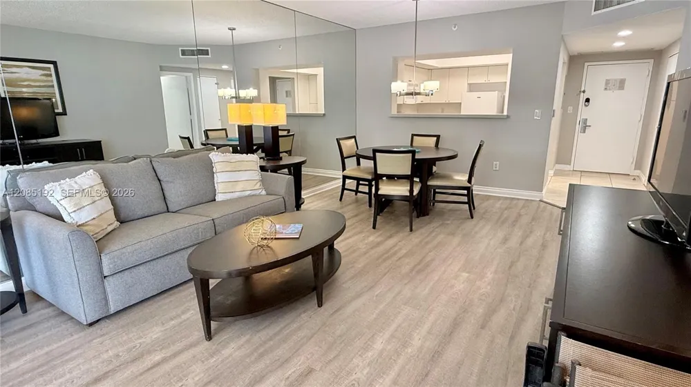 17375 Collins Ave #804 Sunny Isles Beach, FL 33160