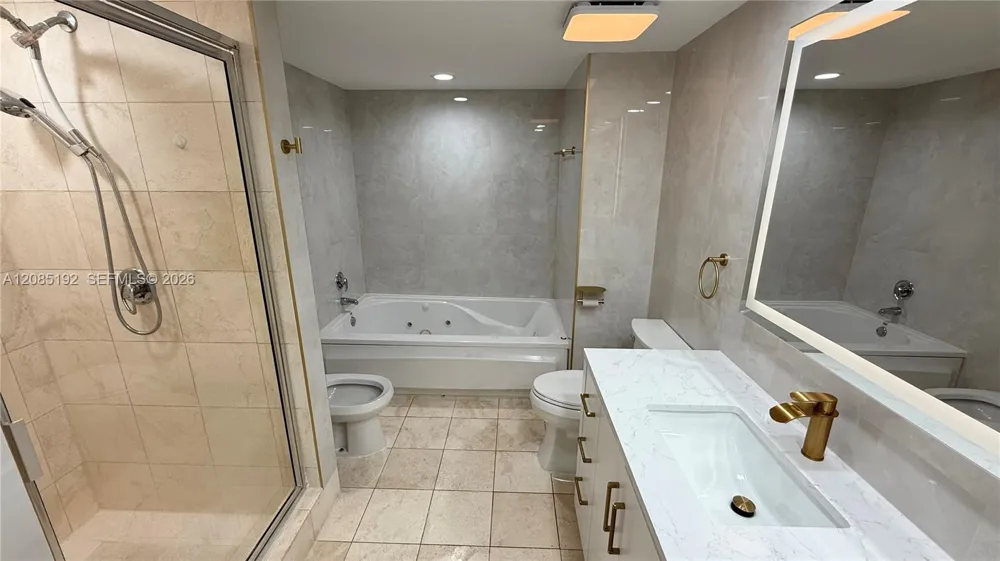 17375 Collins Ave #804 Sunny Isles Beach, FL 33160