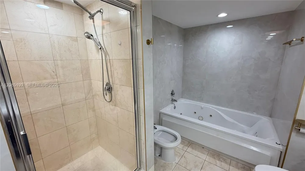 17375 Collins Ave #804 Sunny Isles Beach, FL 33160