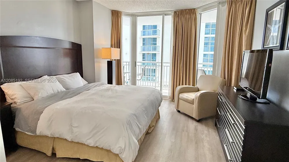 17375 Collins Ave #804 Sunny Isles Beach, FL 33160