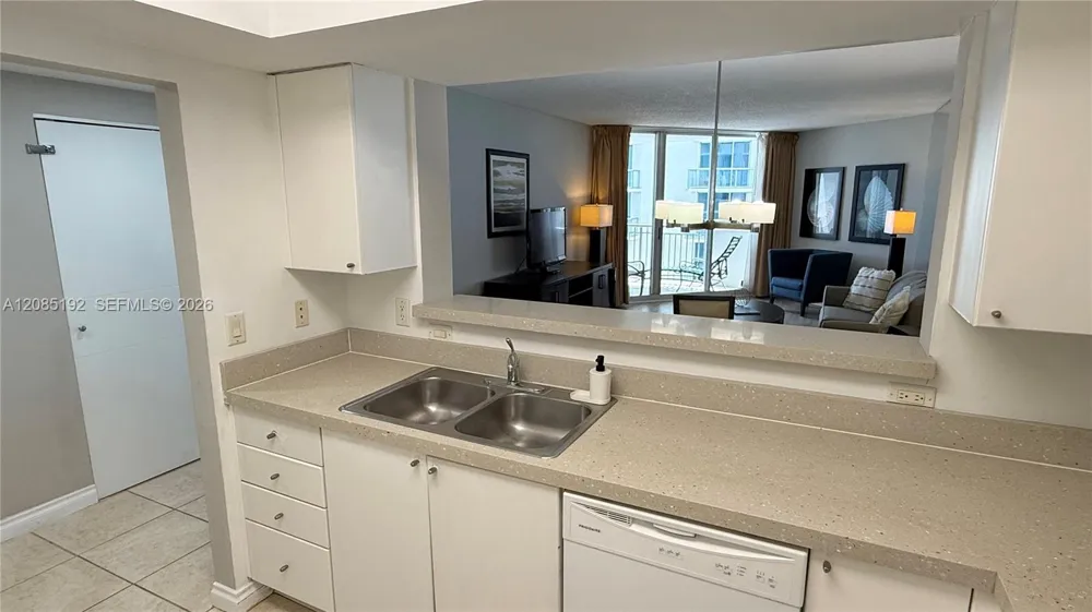 17375 Collins Ave #804 Sunny Isles Beach, FL 33160