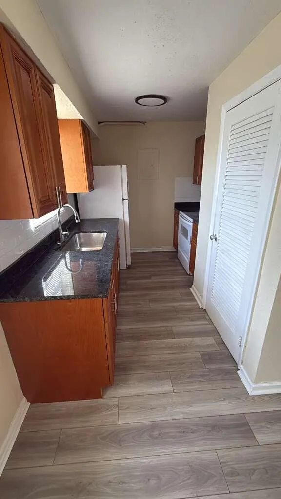 3722 HENRY AVENUE #3 West Palm Beach, FL 33405