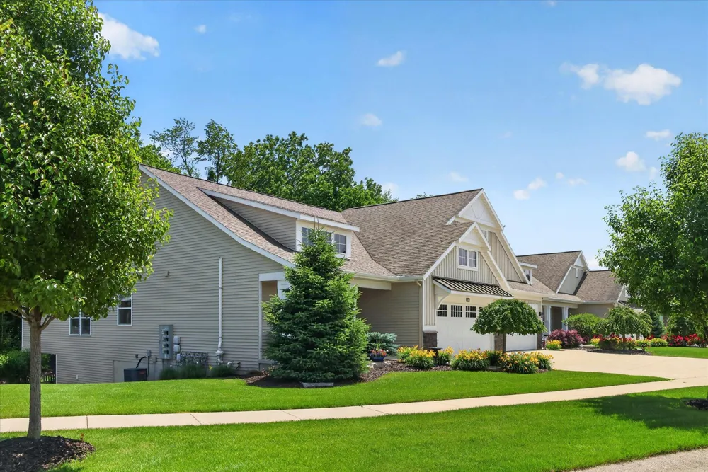 6148 Harmon Green Avenue SW Grandville, MI 49418