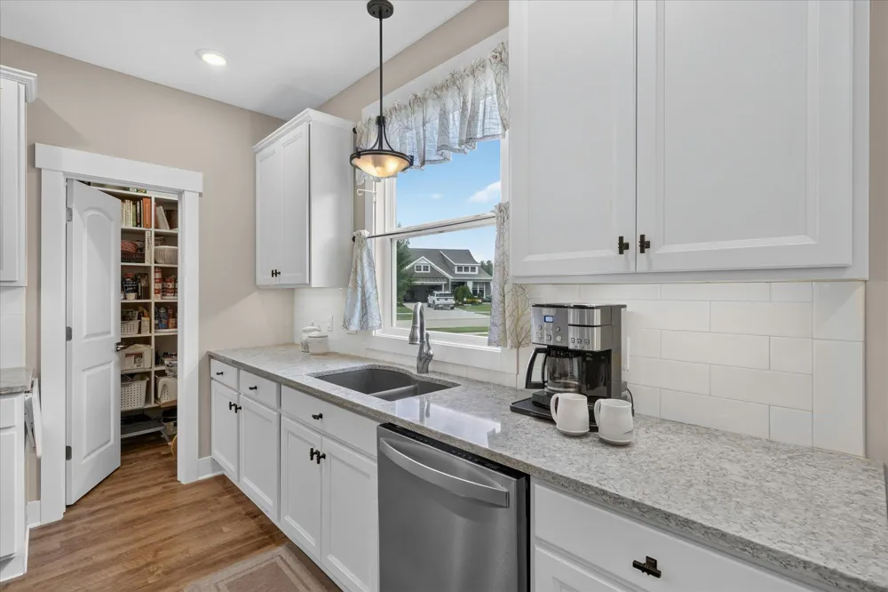 6148 Harmon Green Avenue SW Grandville, MI 49418