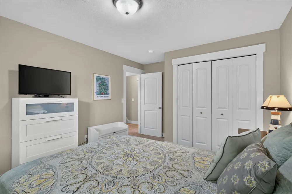 6148 Harmon Green Avenue SW Grandville, MI 49418