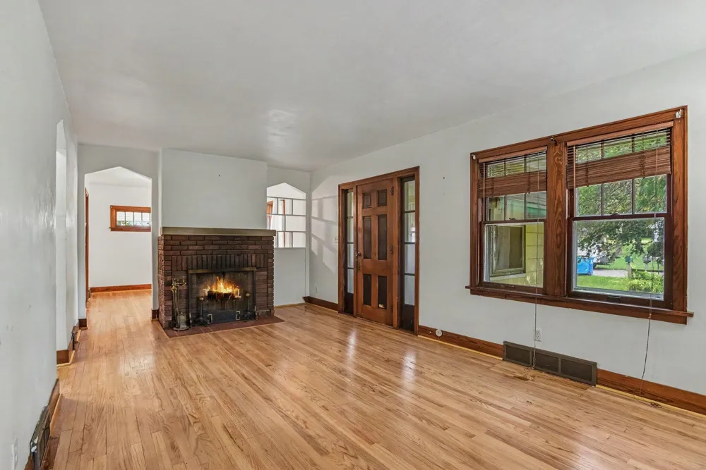 23 E Langley Road E Battle Creek, MI 49015