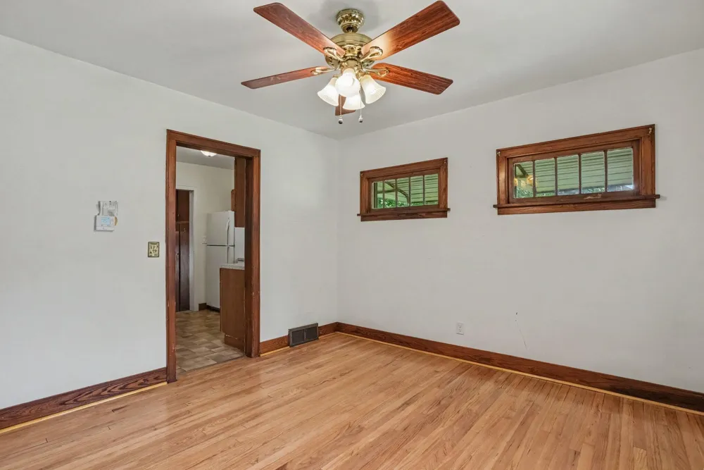 23 E Langley Road E Battle Creek, MI 49015