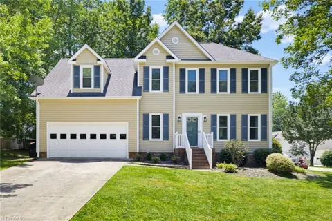 6101 Glenridge Court