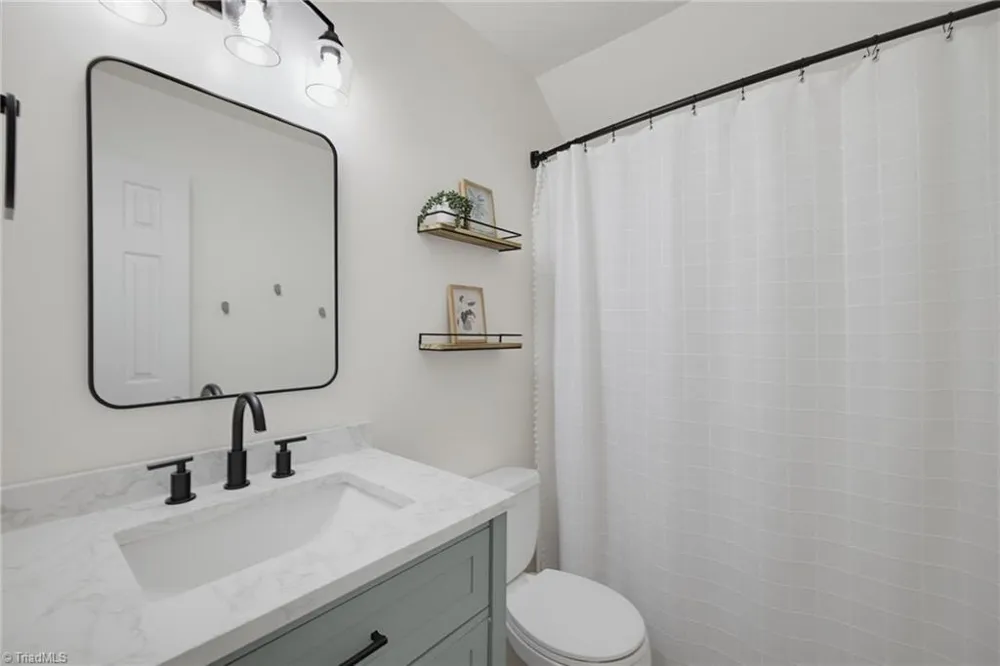 6101 Glenridge Court Kernersville, NC 27284