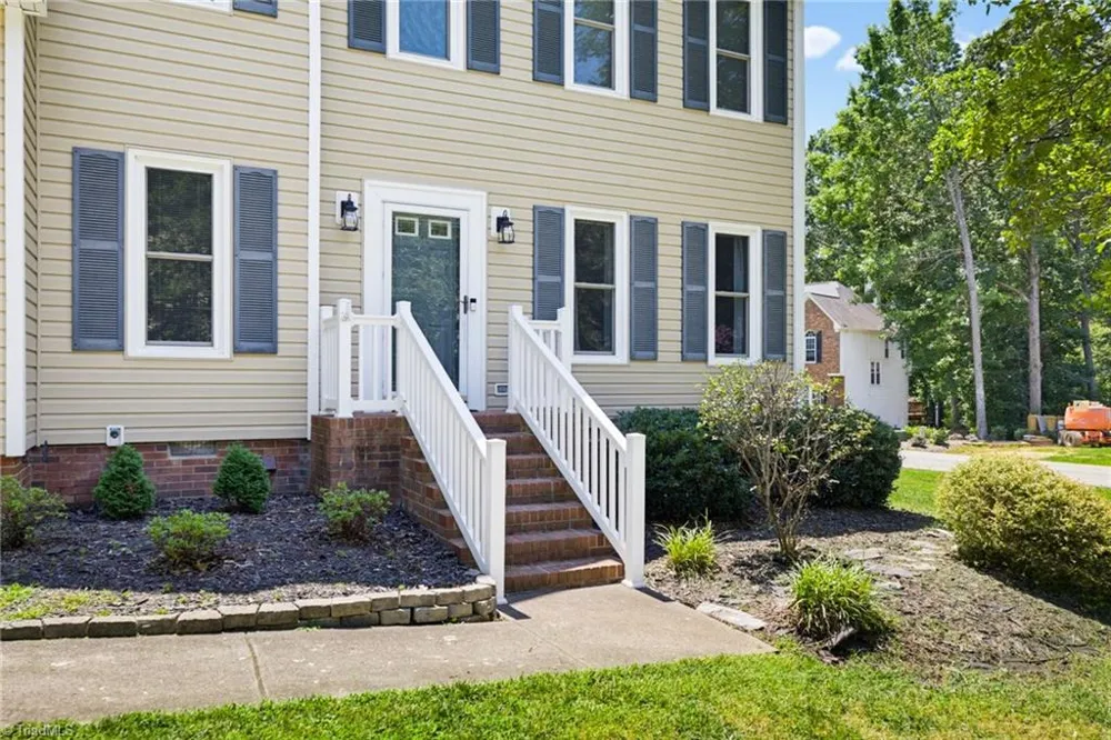 6101 Glenridge Court Kernersville, NC 27284