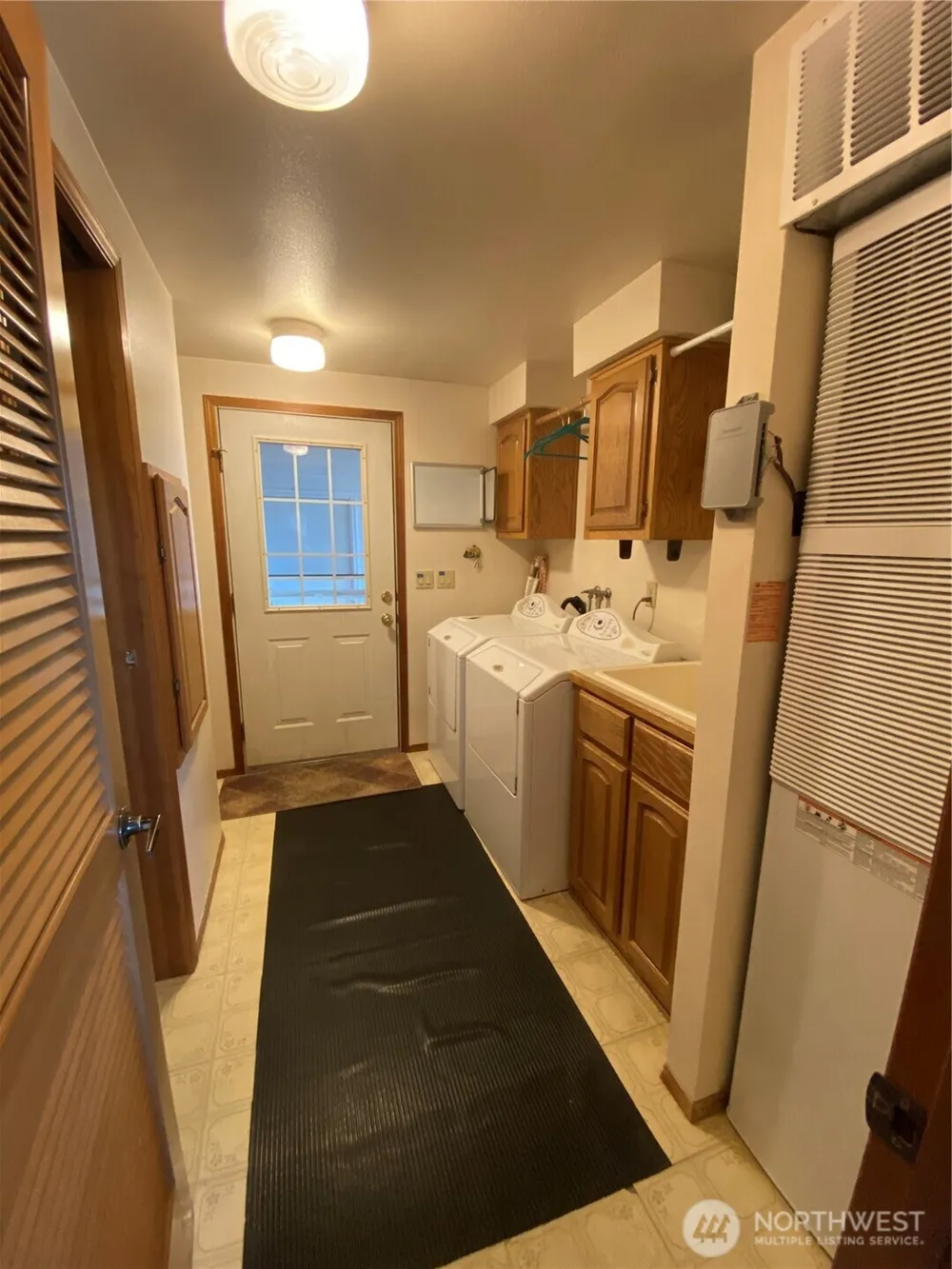12808 17th Street Ct E Edgewood, WA 98372