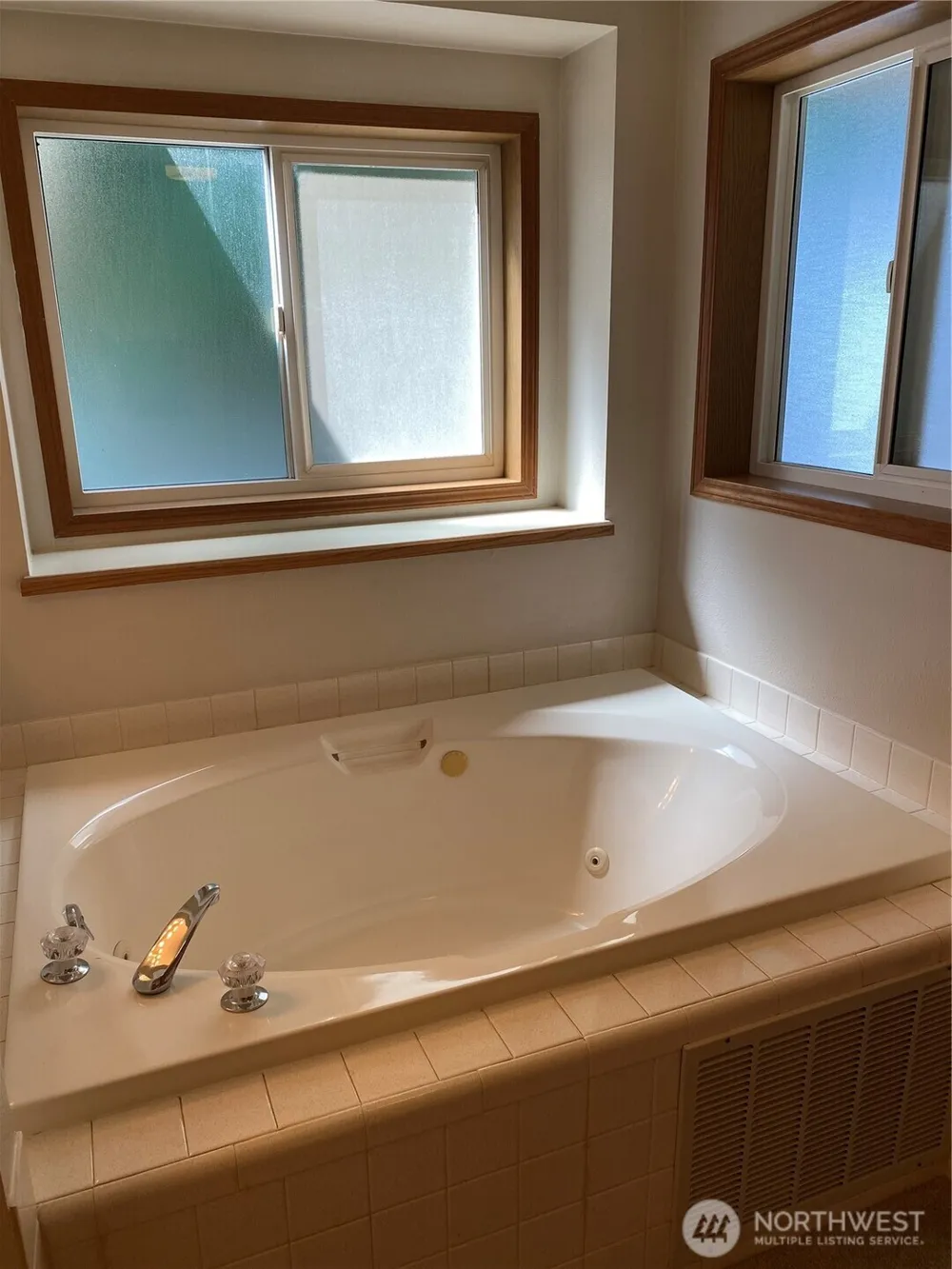 12808 17th Street Ct E Edgewood, WA 98372
