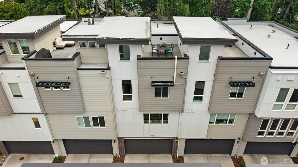 1022 124TH COURT NE #E4 Bellevue, WA 98005