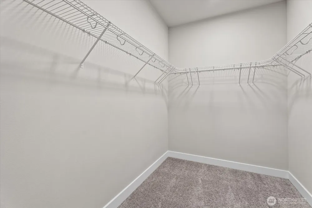 1022 124TH COURT NE #E4 Bellevue, WA 98005