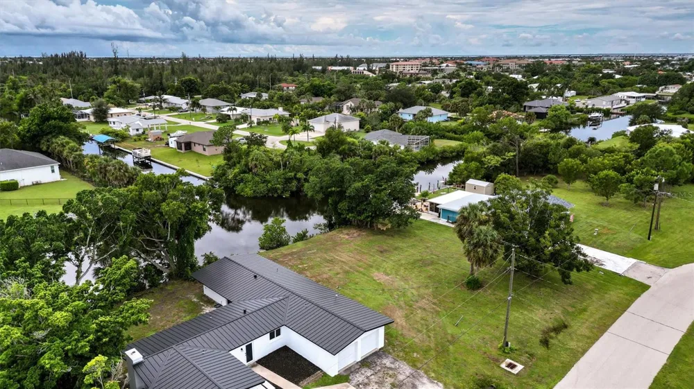 817 MARLIN DRIVE Punta Gorda, FL 33950