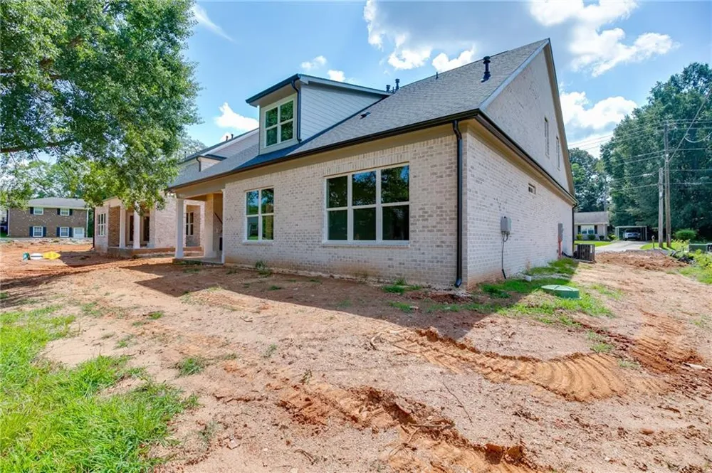 11 Stonehedge Drive Buford, GA 30518