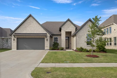 3905 Henley Lane