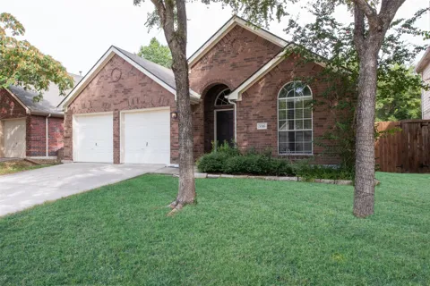 5516 Amber Way