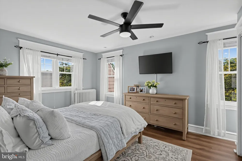 120 SUMMIT ROAD Media, PA 19063