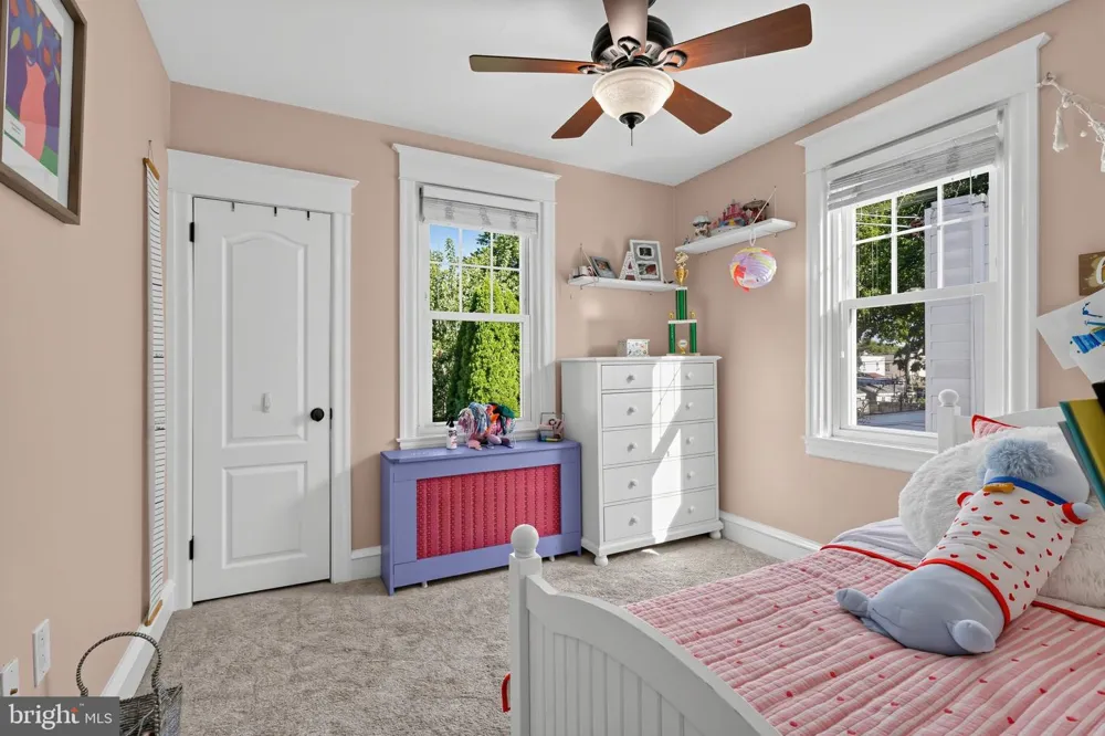120 SUMMIT ROAD Media, PA 19063