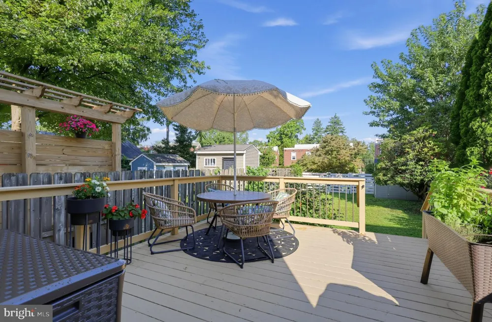 120 SUMMIT ROAD Media, PA 19063
