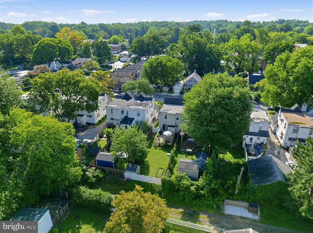 120 SUMMIT ROAD Media, PA 19063