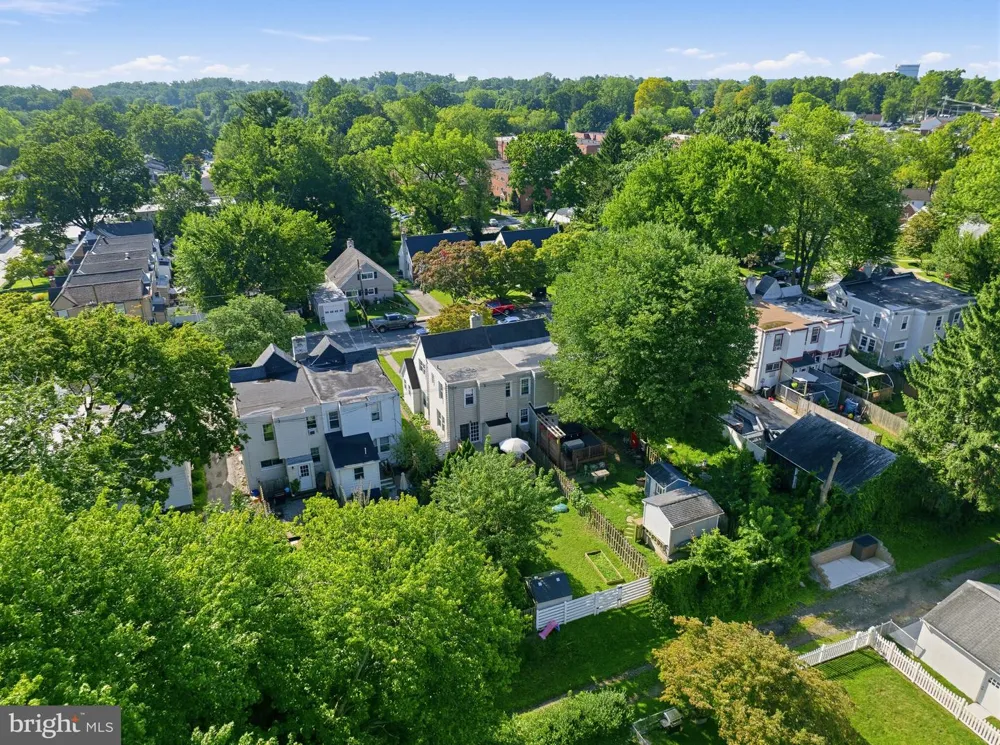 120 SUMMIT ROAD Media, PA 19063